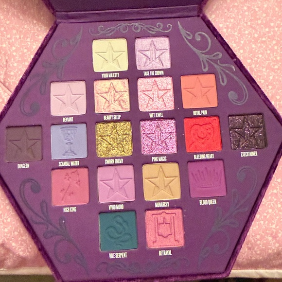 Jeffree Star Blood Lust Artistry Palette BNIB and New jeffree star makeup bag - Picture 4 of 10